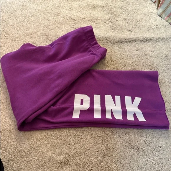 PINK Victoria’s Secret Sweatpants - Picture 3 of 4